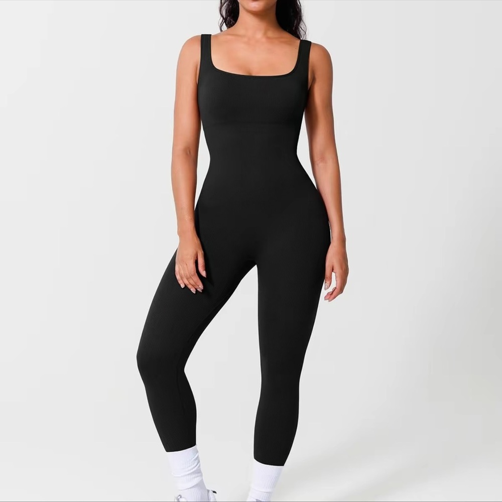 Black Sleeveless Jumpsuit